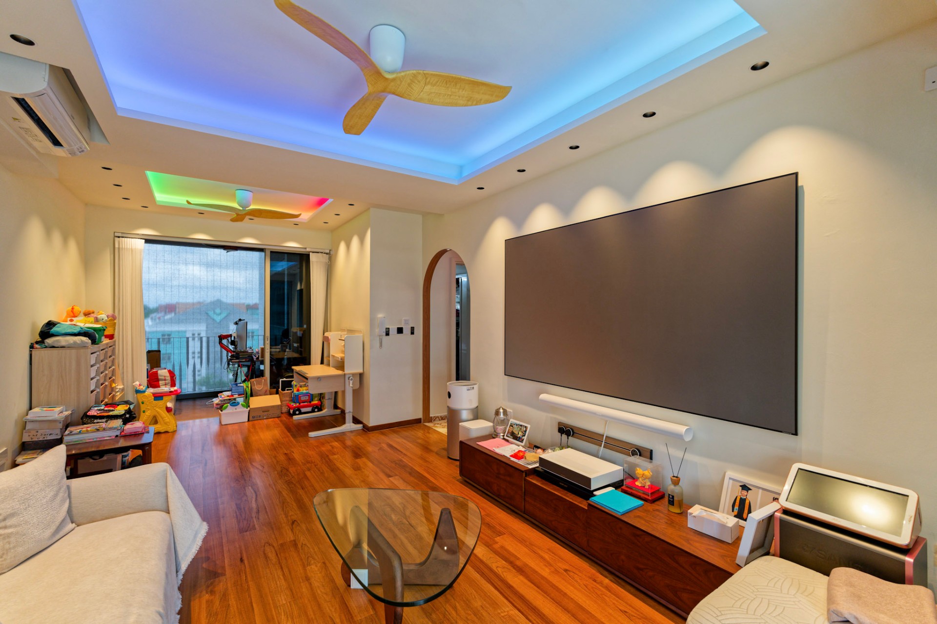 Sea Esta Condo